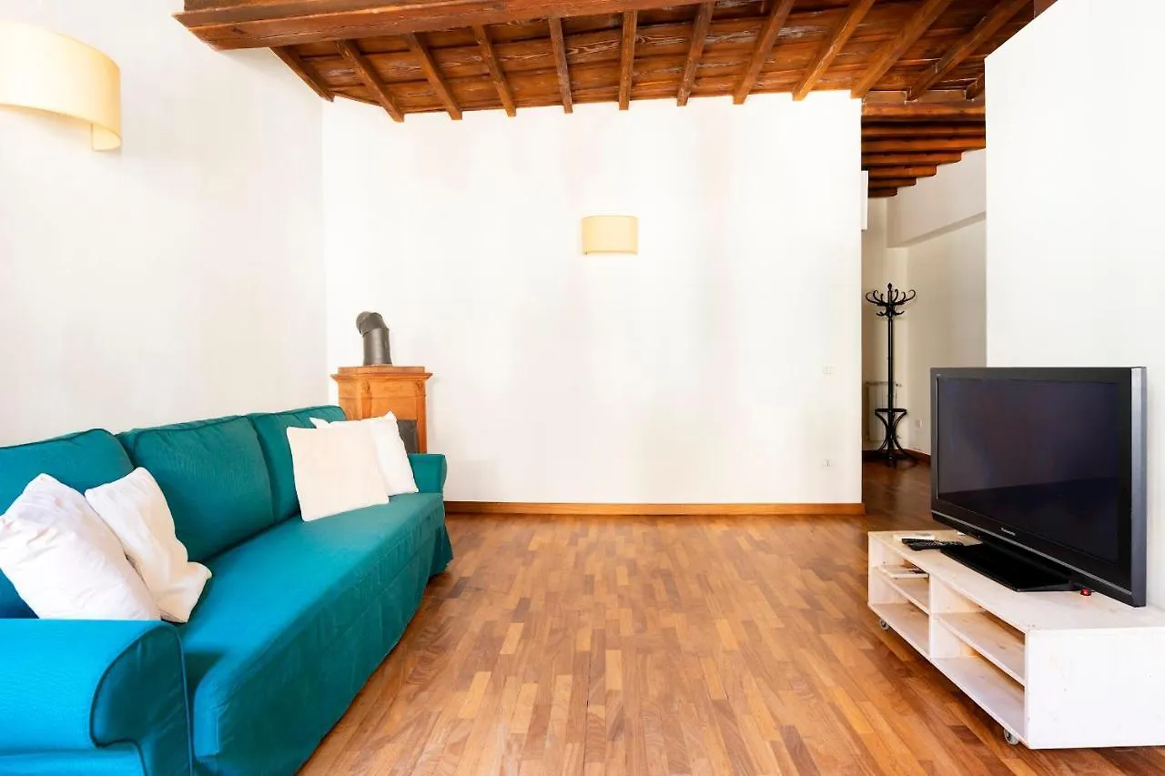 Pilastri 44 Apartment Florence Italy
