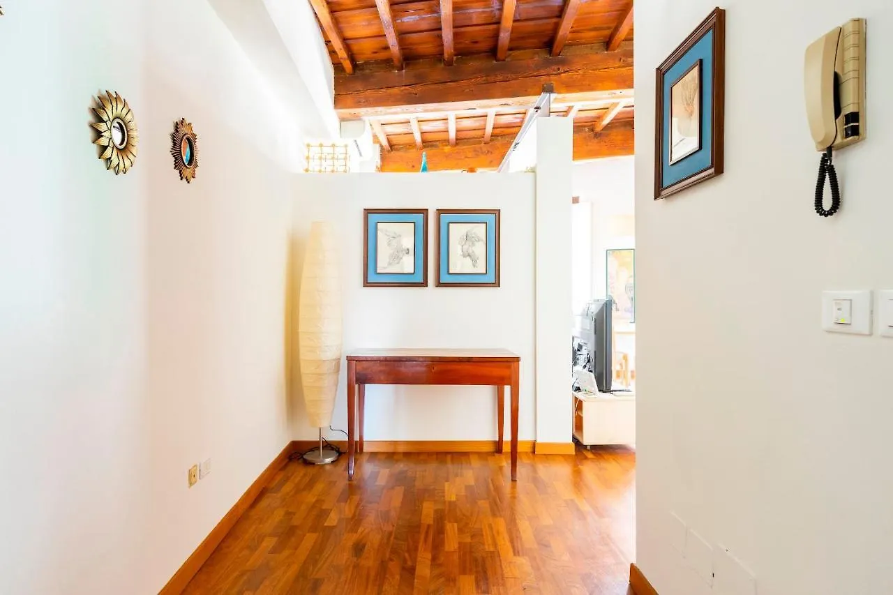 Pilastri 44 Apartment Florence
